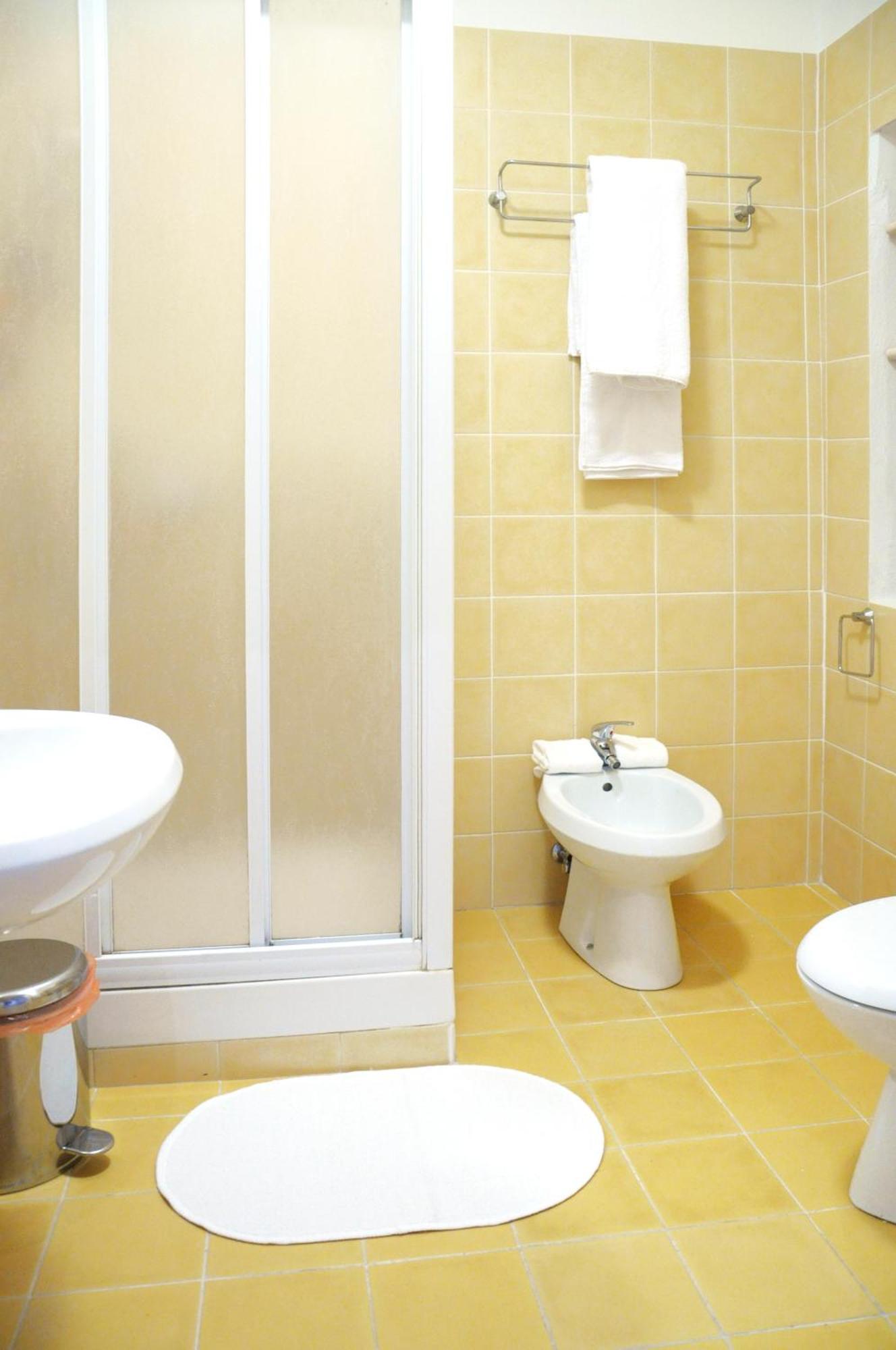 B&B Trieste Plus Luaran gambar