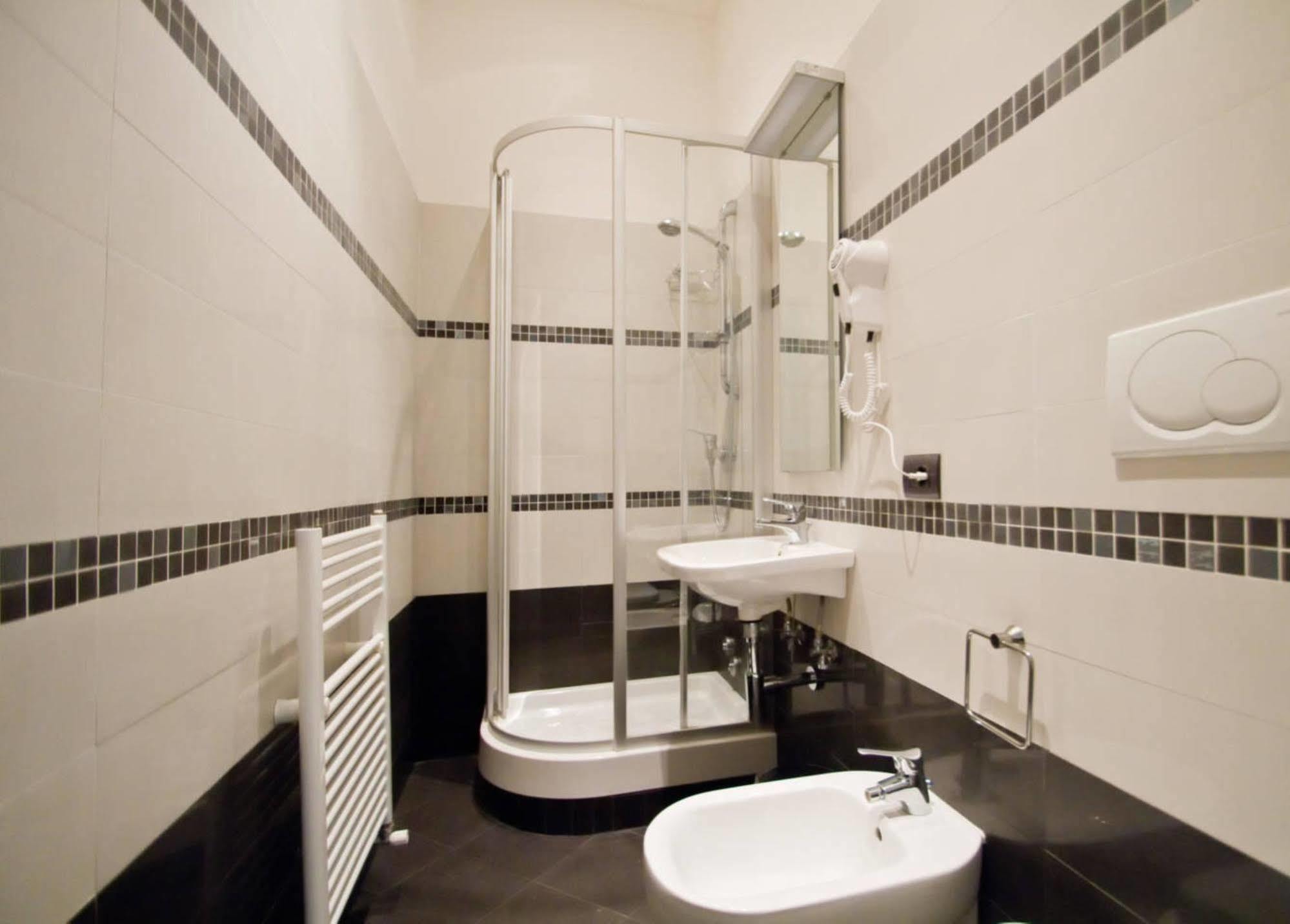 B&B Trieste Plus Luaran gambar